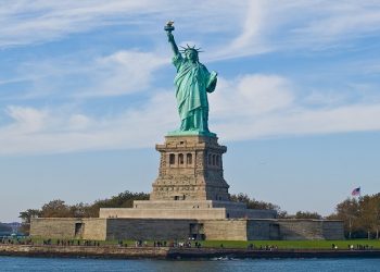 Statue of Liberty seen from the Circle Line ferry, Manhattan, New York